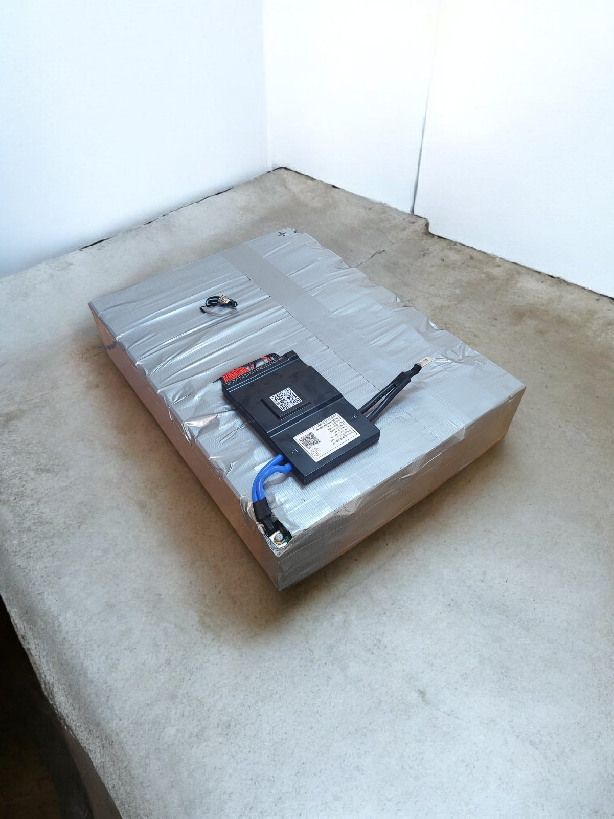 Акумулятор для резервного живлення 15s2p 6.6кВт,120A 55.5V